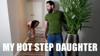 – Teen Gia Derza Gets Payback On Stepdad Tommy Pistol