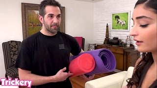 Trickery – Emily Willis Fucks Her Trainer In Front Of Her Bf