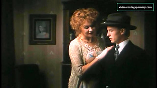 Sex Experience with Hot Stepmom Vintage Scene